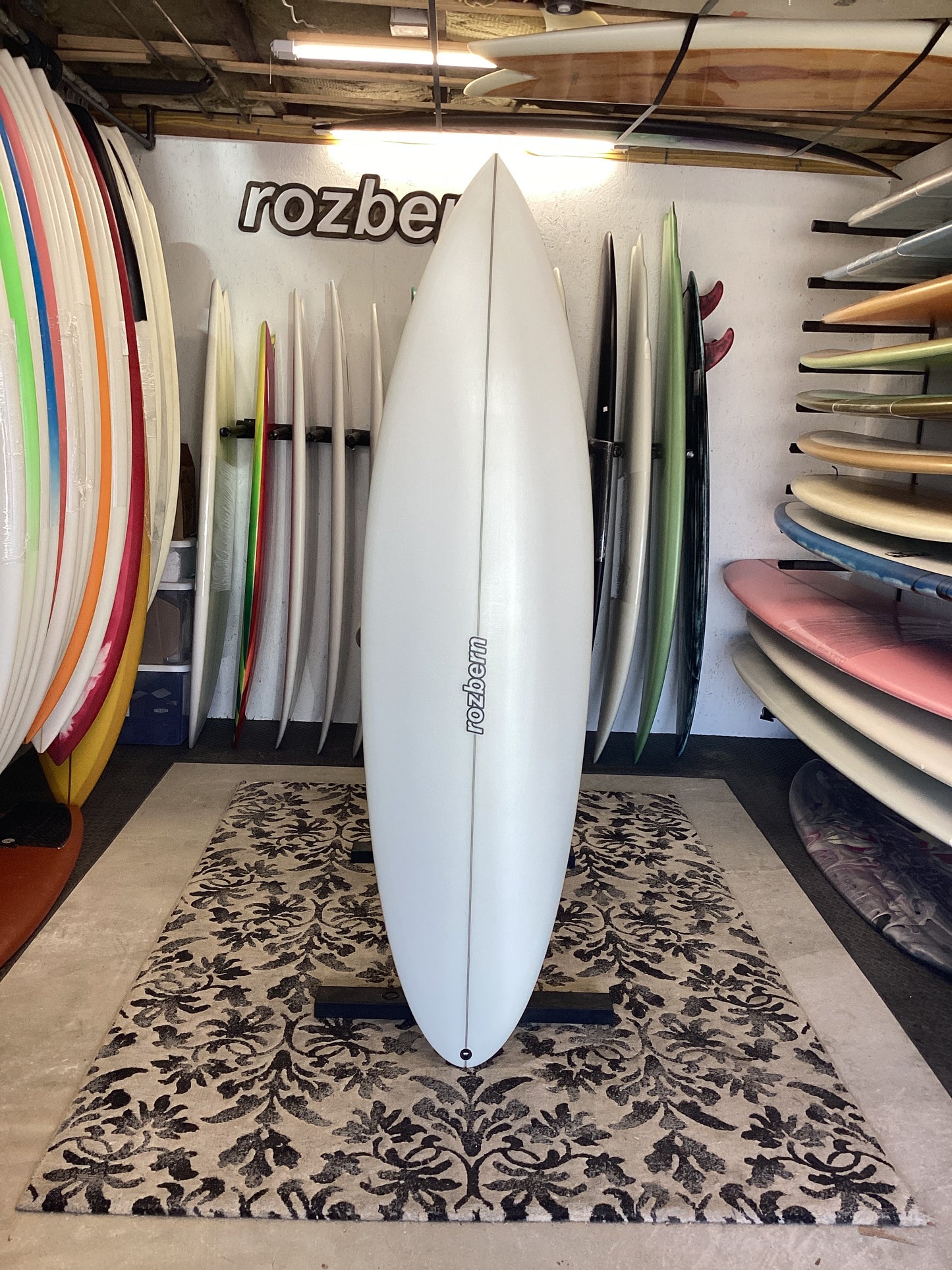 Passport| 6’2 x 19 1/4 x 2 9/16 x 31.5| #836659