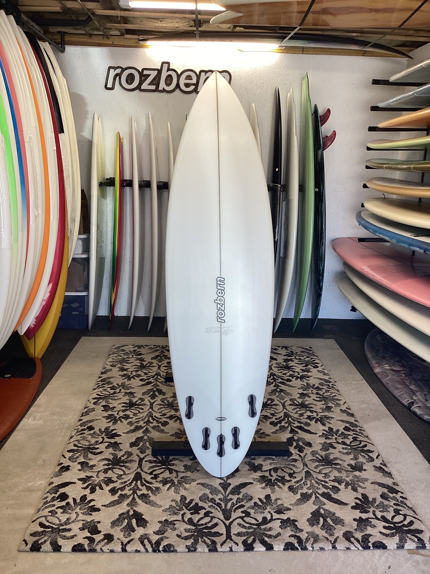 Passport| 6’2 x 19 1/4 x 2 9/16 x 31.5| #836659