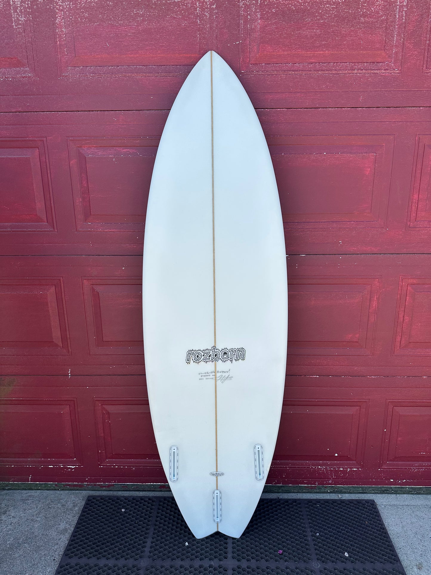 Pilot | 6'2 x 19 1/4 x 2 7/16 -  30L | #754027
